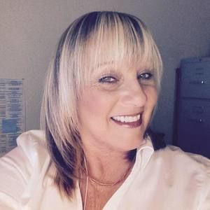 Meet your Posher, Sandy